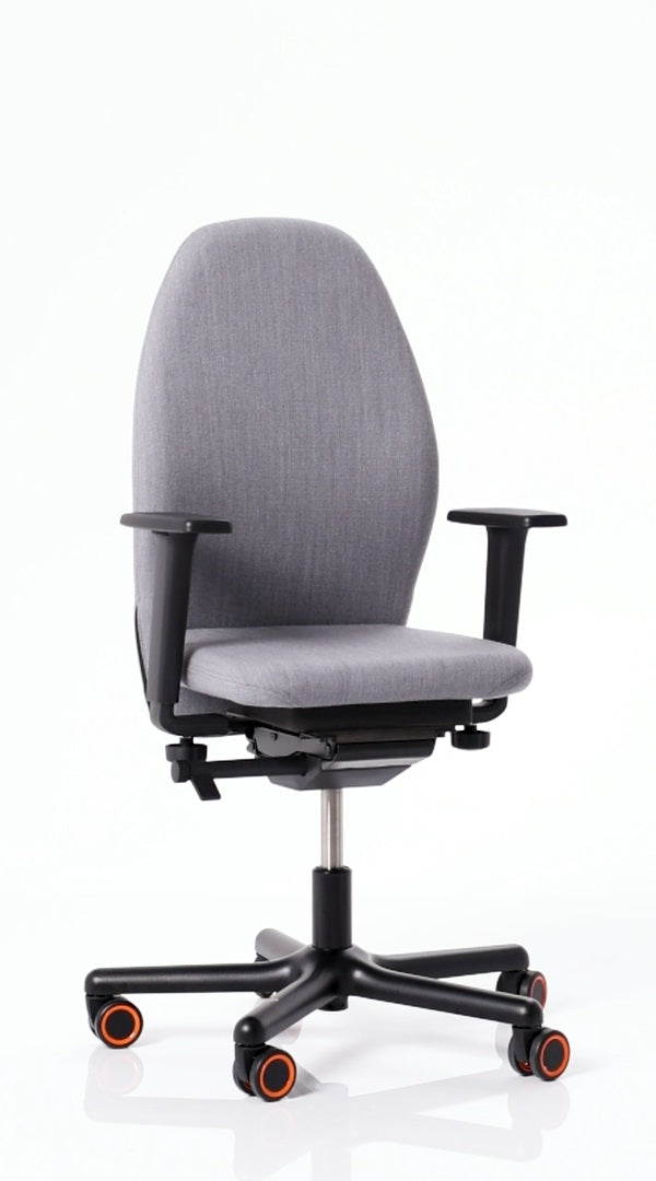 Löffler's promotional video showcasing the Tangolino office chair